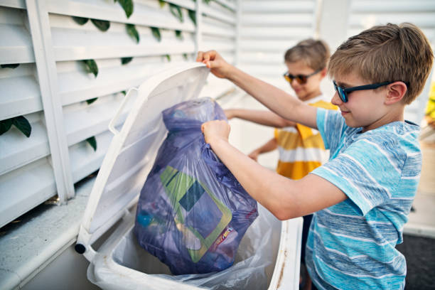 Best Commercial Cleanout Services  in Potomac Mills, VA